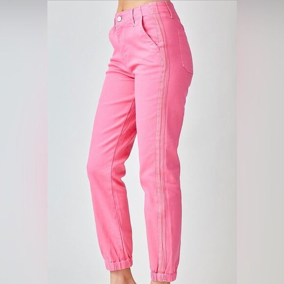Risen Belle High Rise Hot Pink Jogger Jeans Elastic Cuffs Women’s 3/26 Trendy - Picture 3 of 15